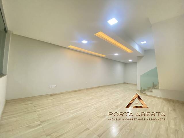 Casa para Venda em Santana do Paraíso - 4