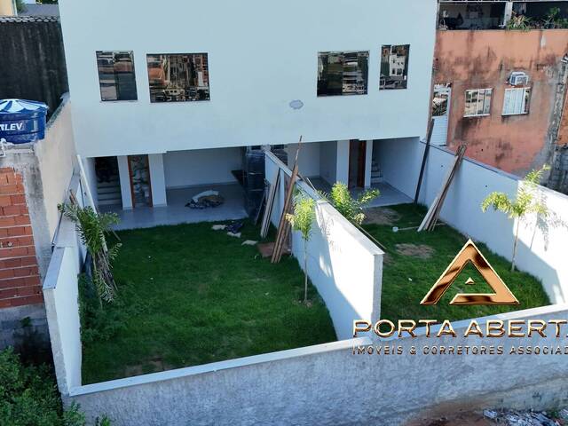 #1767 - Casa para Venda em Santana do Paraíso - MG - 2