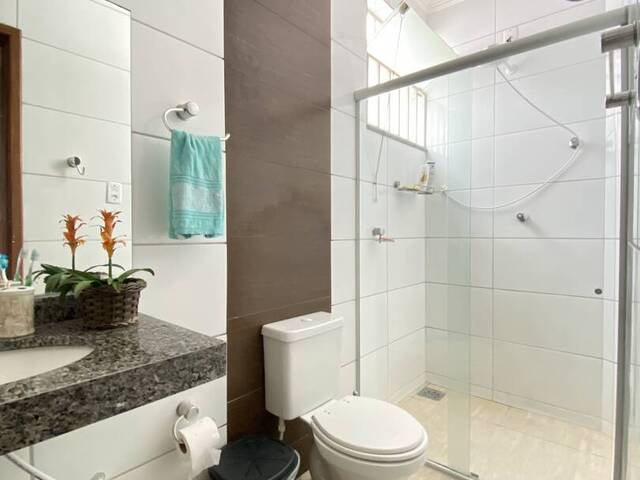 #1784 - Casa para Venda em Santana do Paraíso - MG - 2