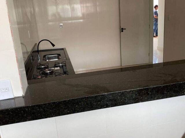 #1785 - Apartamento para Venda em Ipatinga - MG - 1