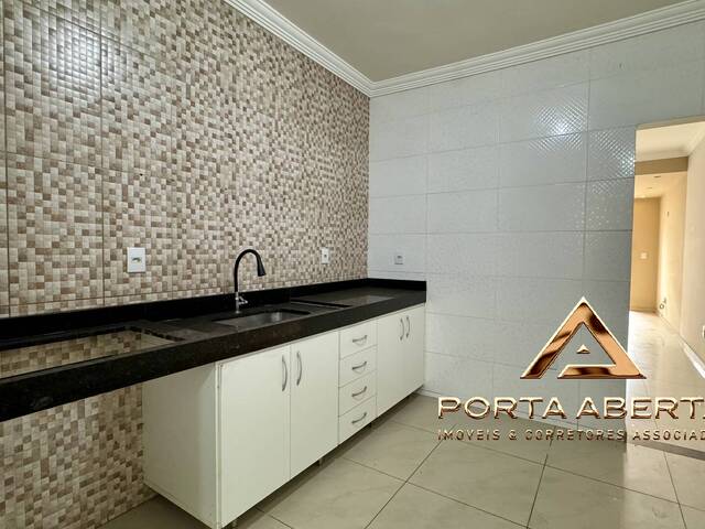 Casa para Venda em Santana do Paraíso - 4