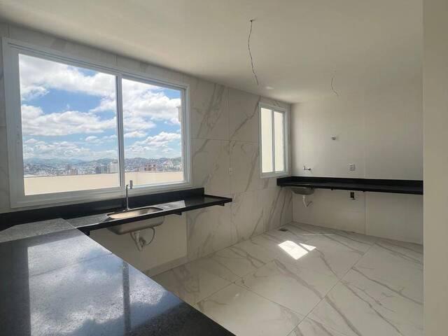 #1795 - Cobertura para Venda em Ipatinga - MG