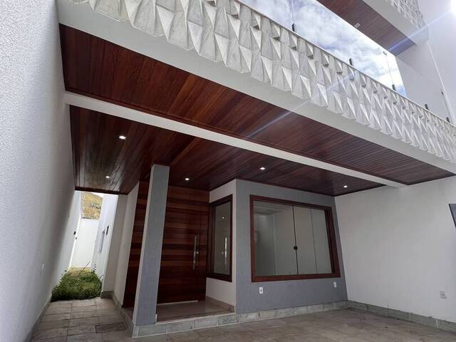 #1878 - Casa para Venda em Ipatinga - MG - 2