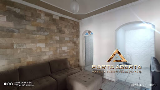 Casa à venda com 4 quartos, 159m² - Foto 4