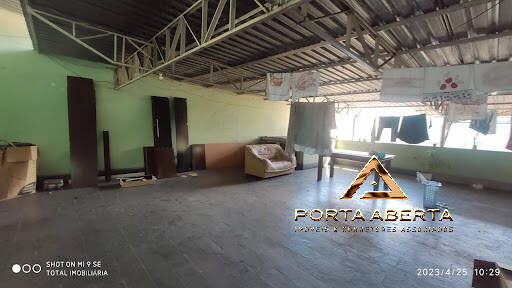 Casa à venda com 4 quartos, 159m² - Foto 11