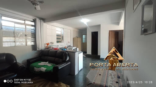 Casa à venda com 4 quartos, 159m² - Foto 18