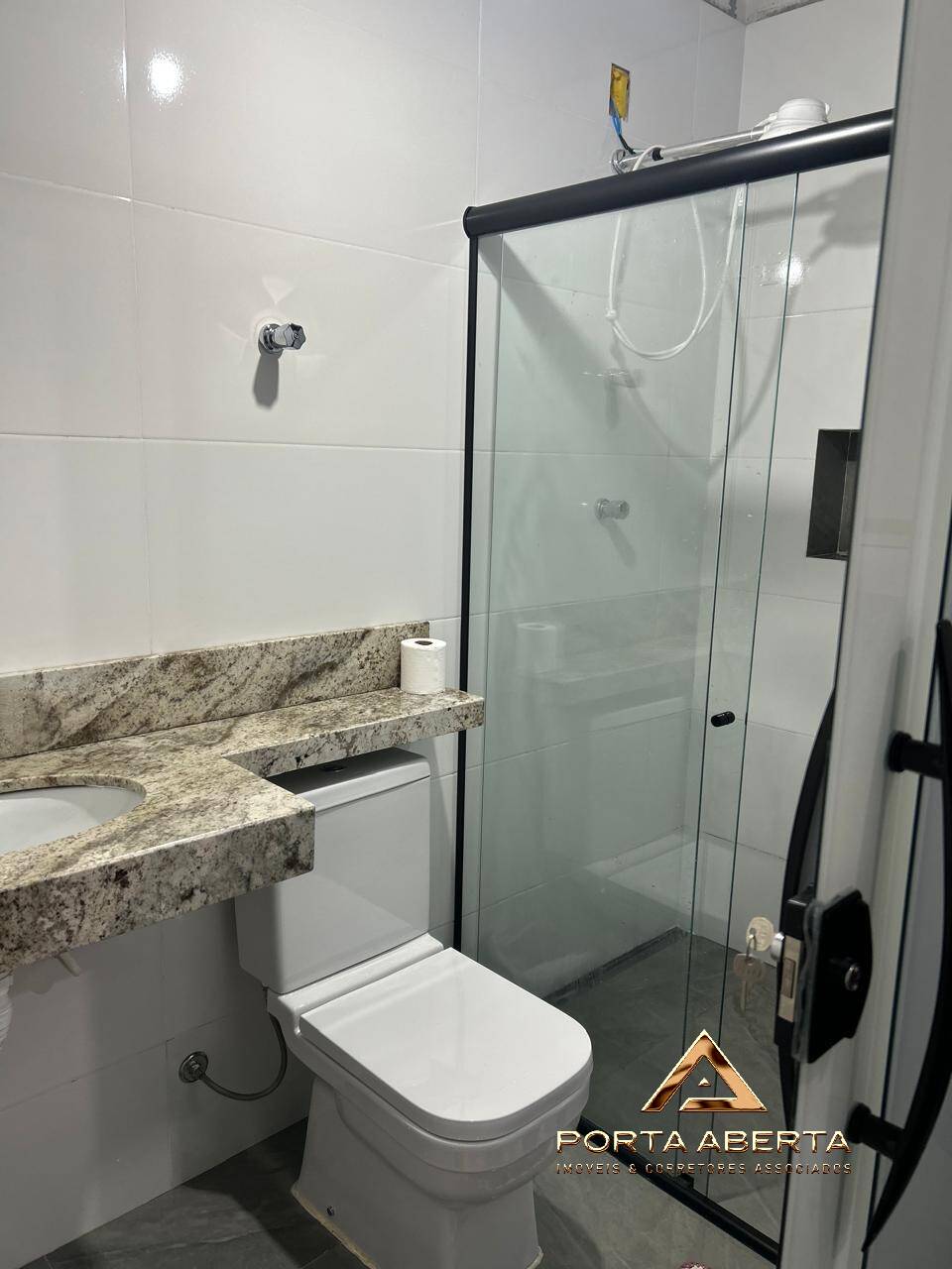Casa à venda com 4 quartos, 140m² - Foto 14