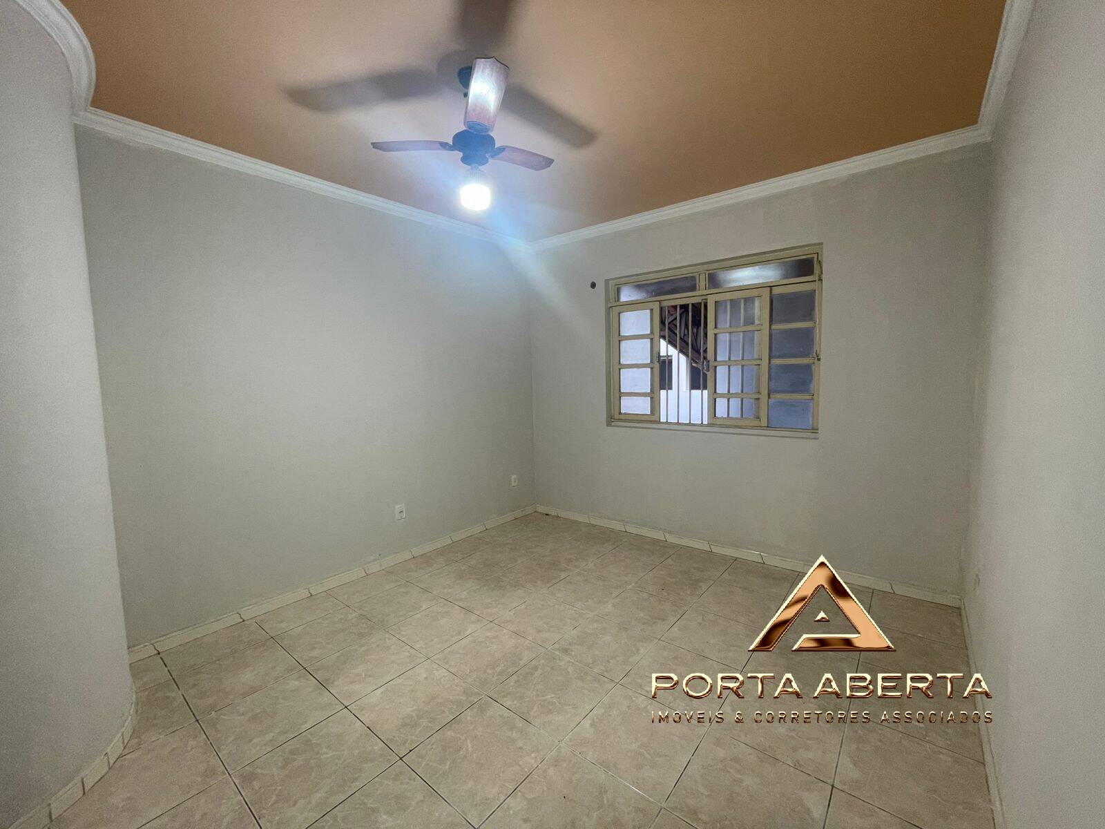 Casa à venda e aluguel com 5 quartos, 732m² - Foto 12