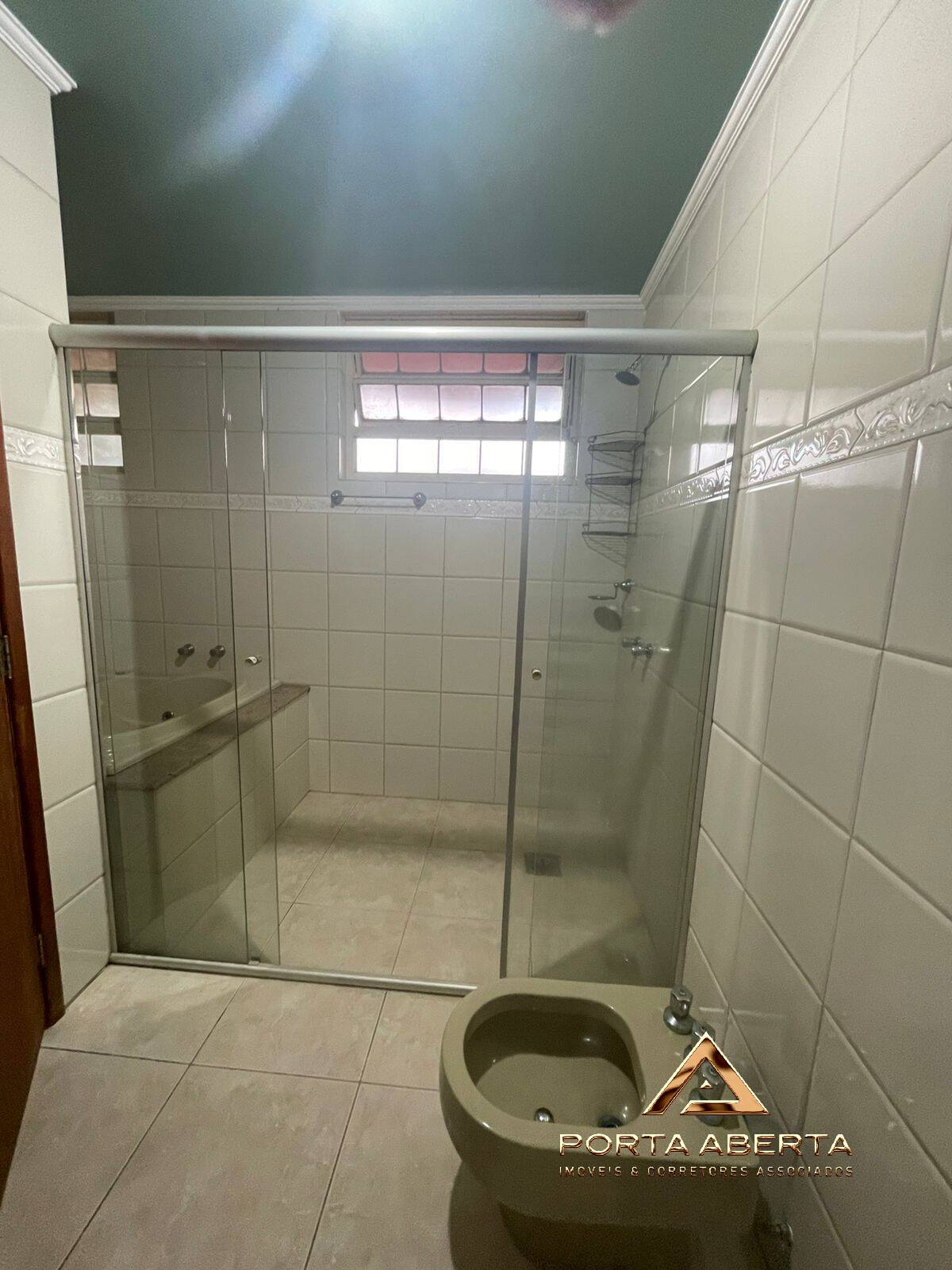 Casa à venda e aluguel com 5 quartos, 732m² - Foto 17