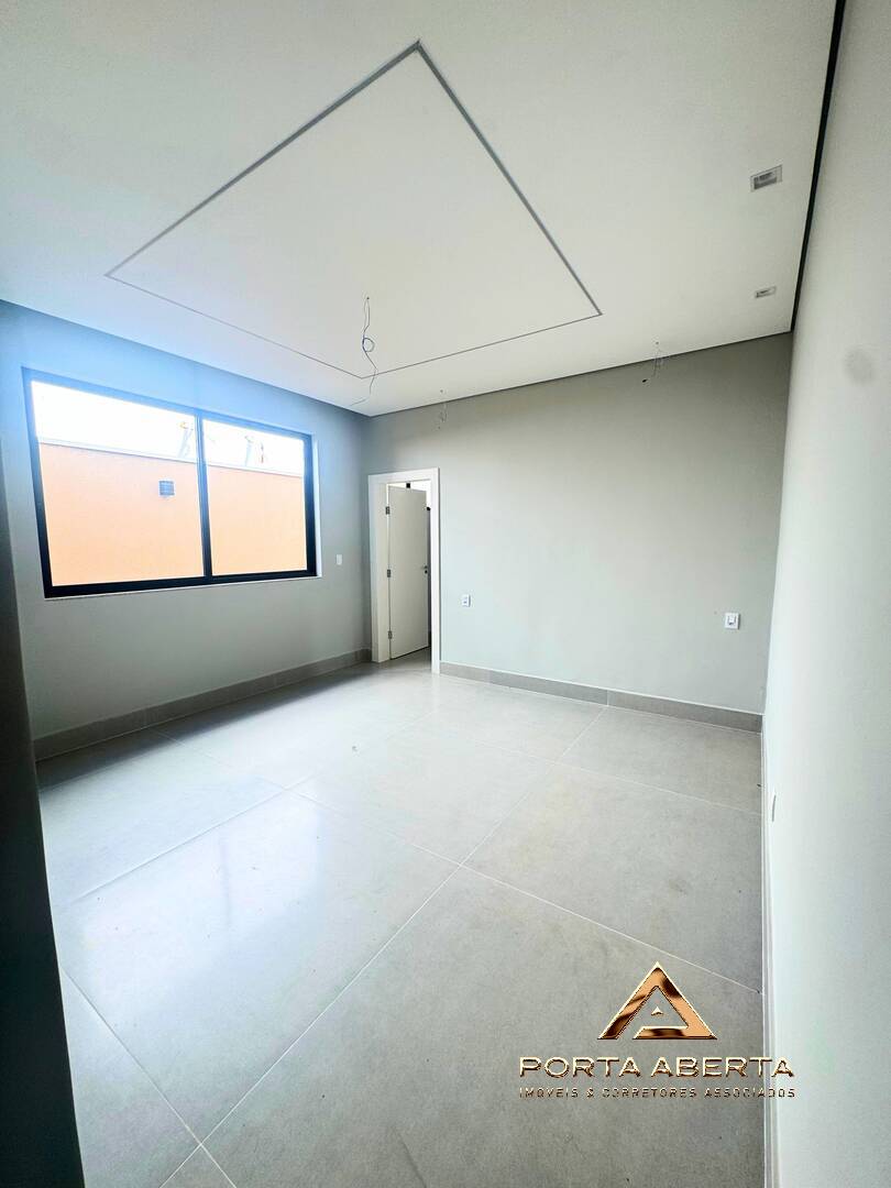 Casa à venda com 3 quartos, 266m² - Foto 35