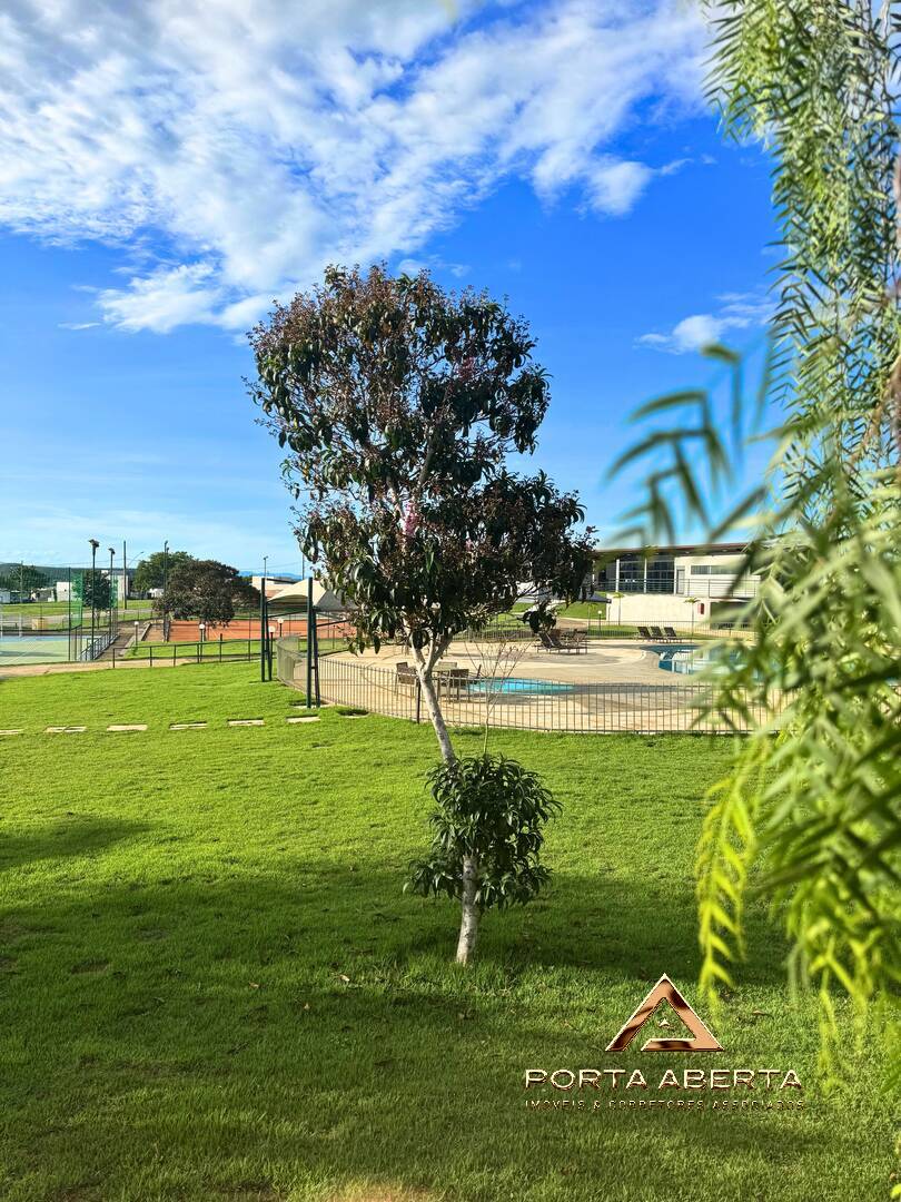 Casa à venda com 3 quartos, 266m² - Foto 42