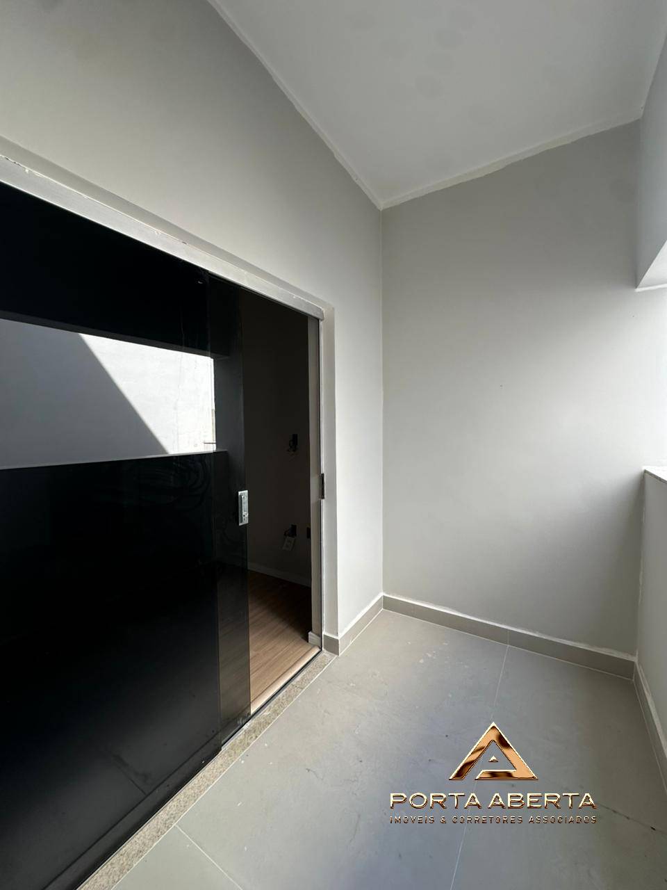 Apartamento à venda com 3 quartos, 130m² - Foto 17