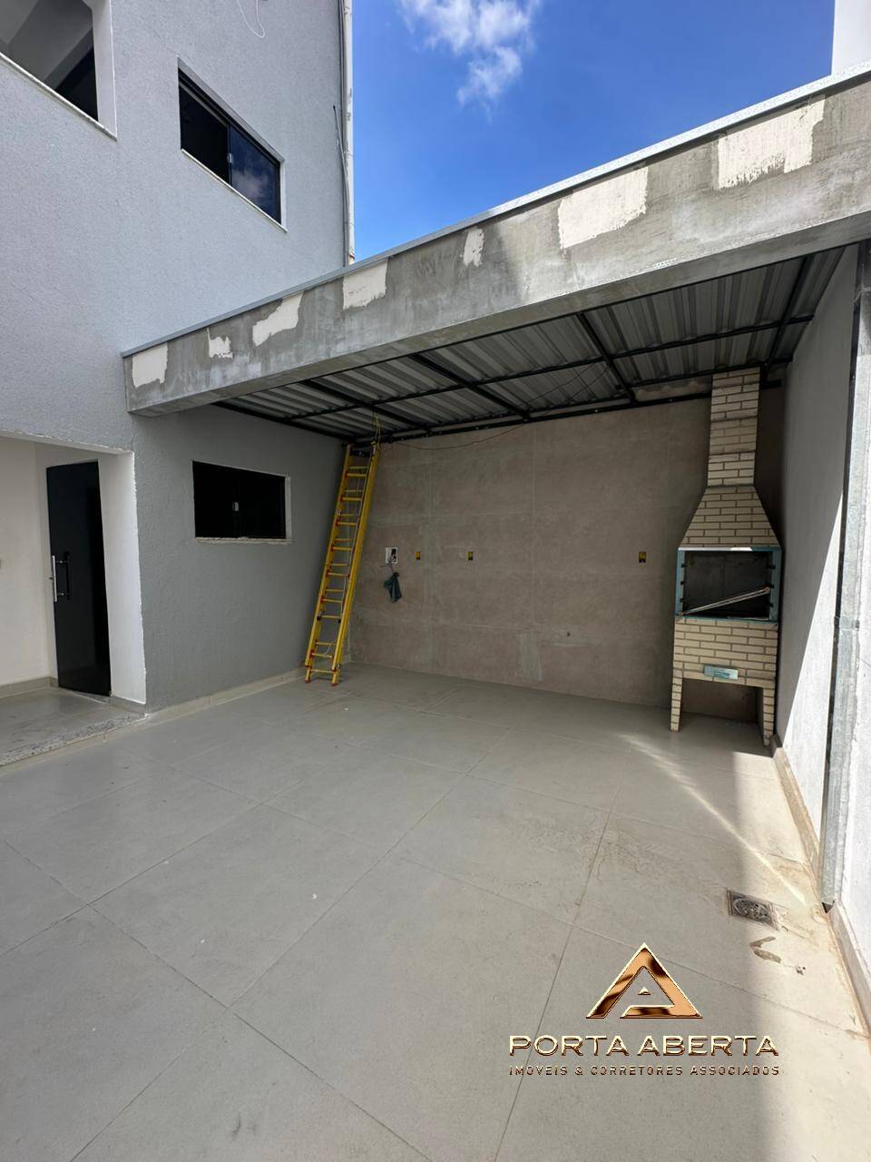 Apartamento à venda com 3 quartos, 130m² - Foto 11