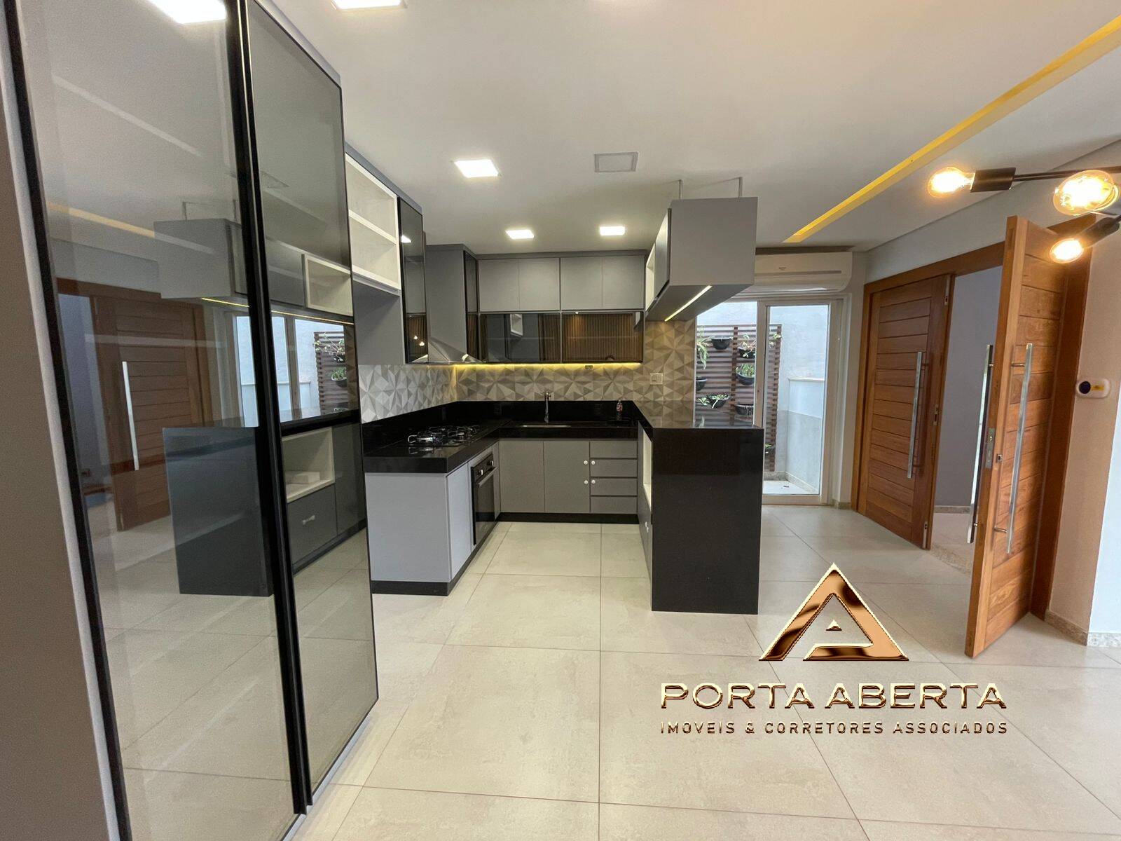 Casa à venda com 4 quartos, 418m² - Foto 34