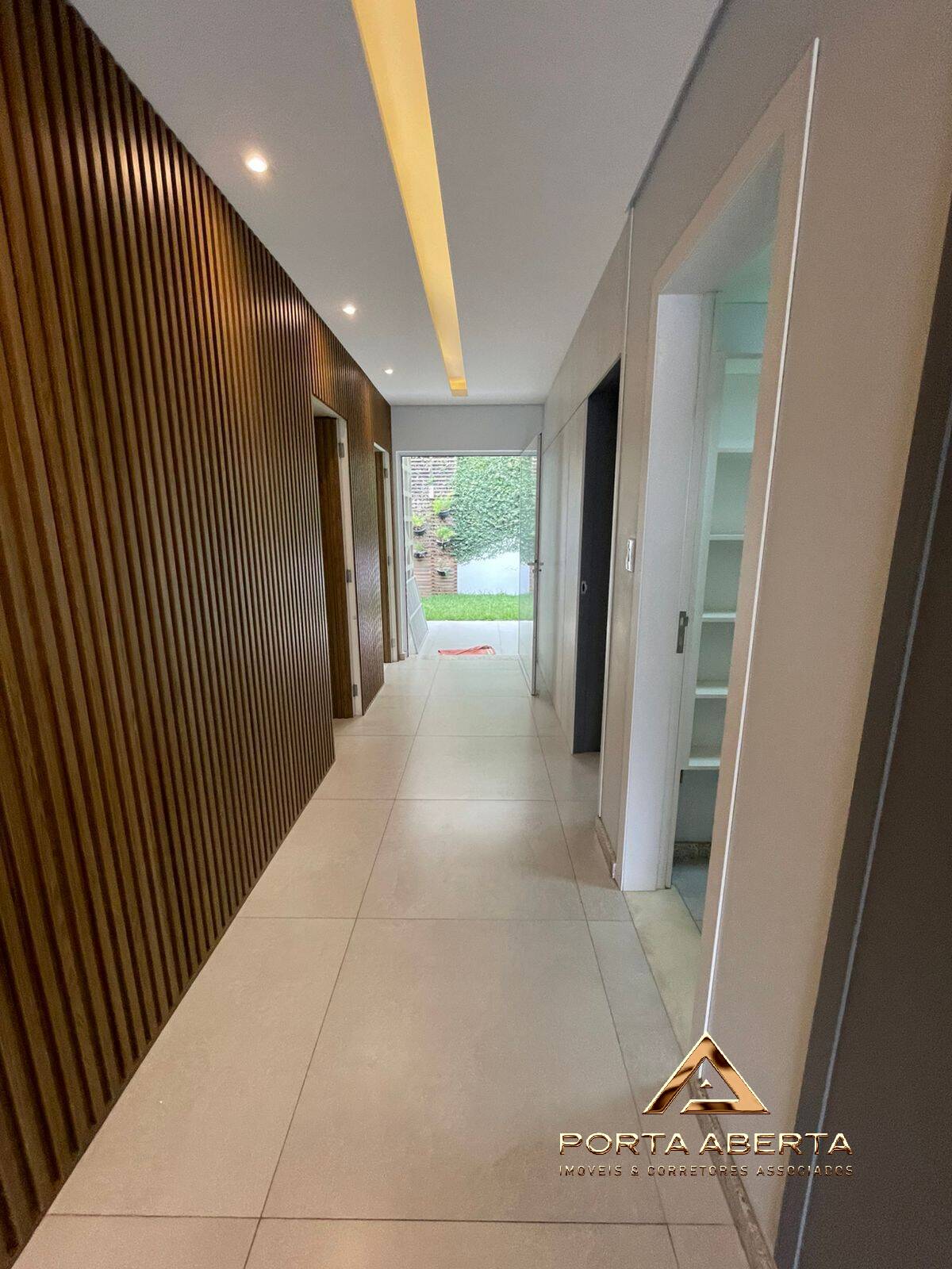 Casa à venda com 4 quartos, 418m² - Foto 52