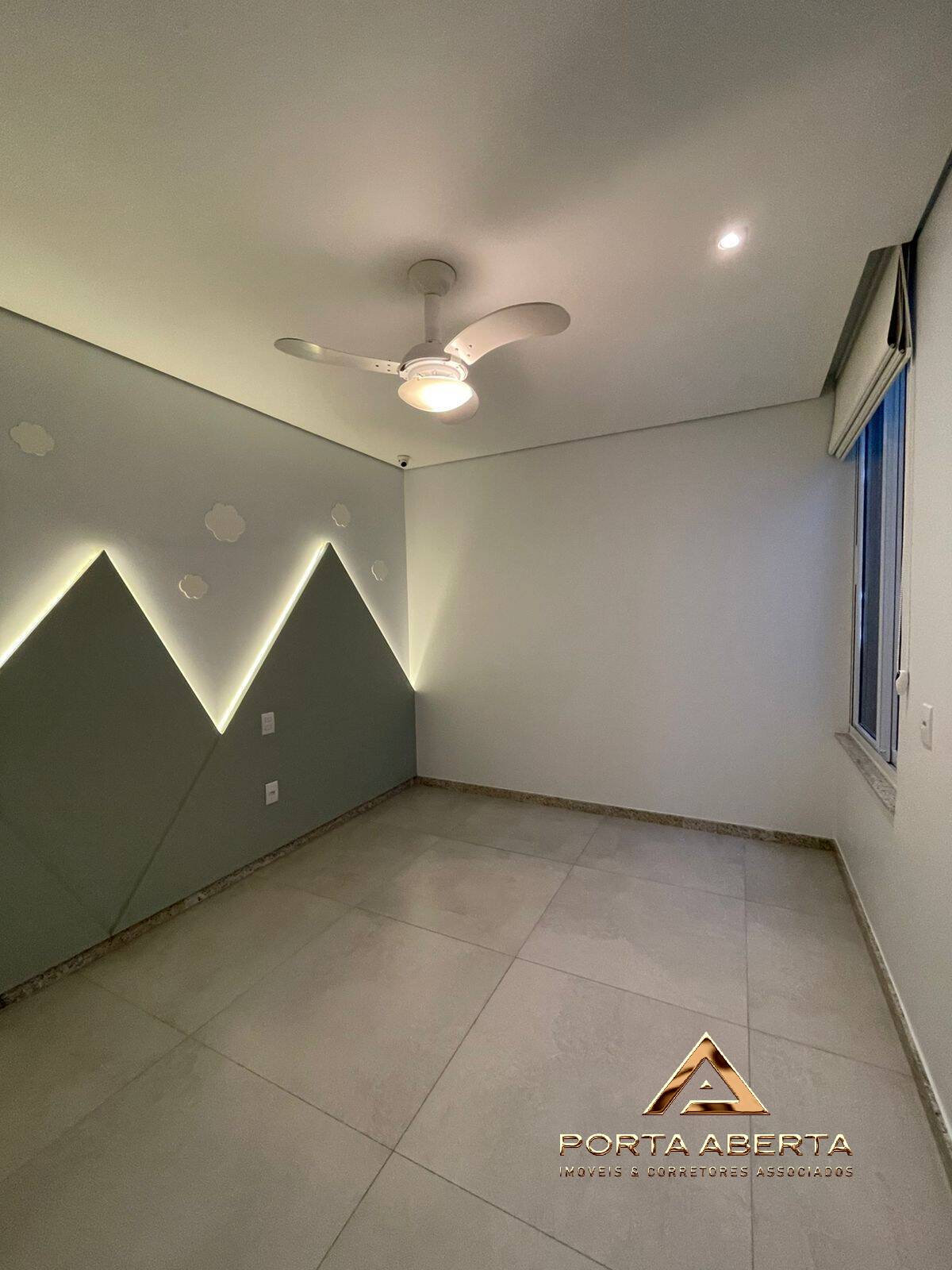 Casa à venda com 4 quartos, 418m² - Foto 57
