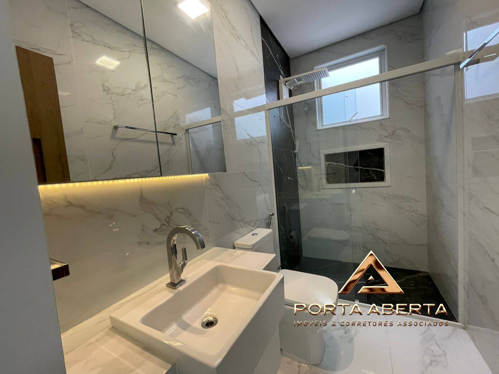 Casa à venda com 4 quartos, 418m² - Foto 60