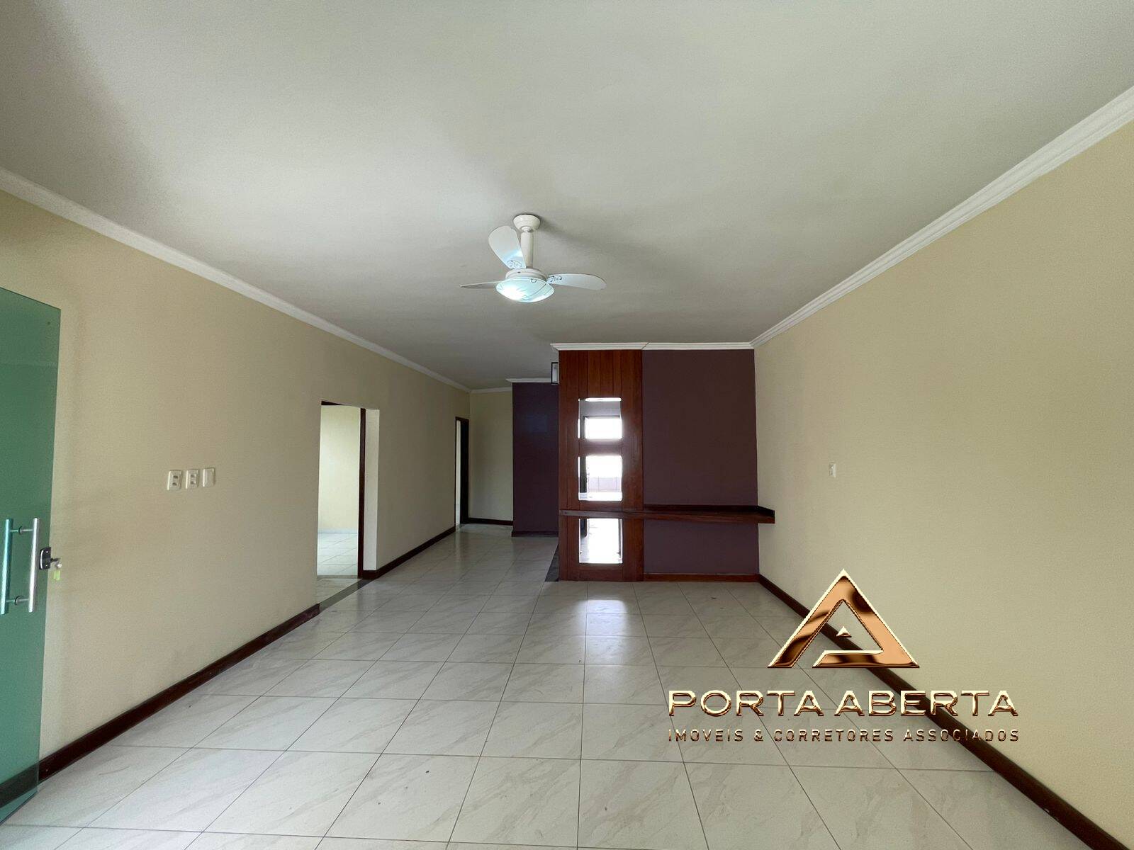 Casa à venda com 3 quartos, 200m² - Foto 20