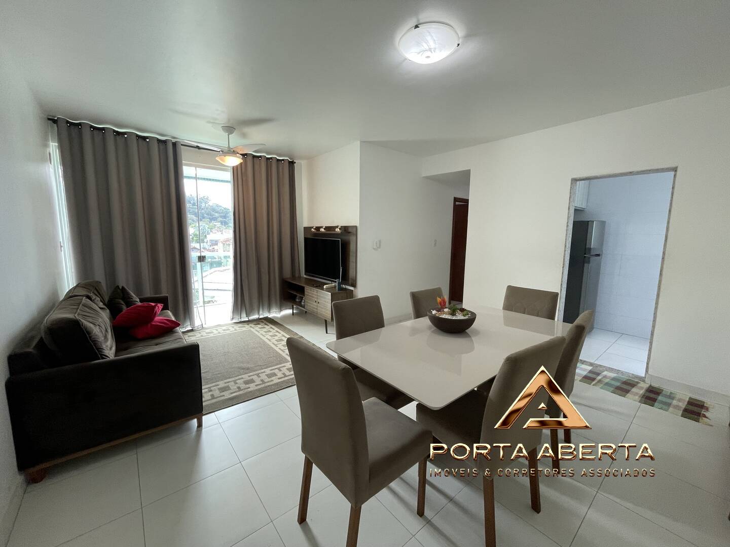 Apartamento para alugar com 3 quartos, 80m² - Foto 9