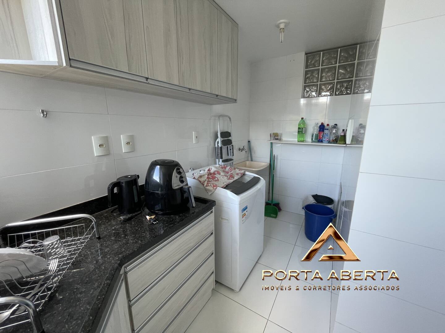 Apartamento para alugar com 3 quartos, 80m² - Foto 13