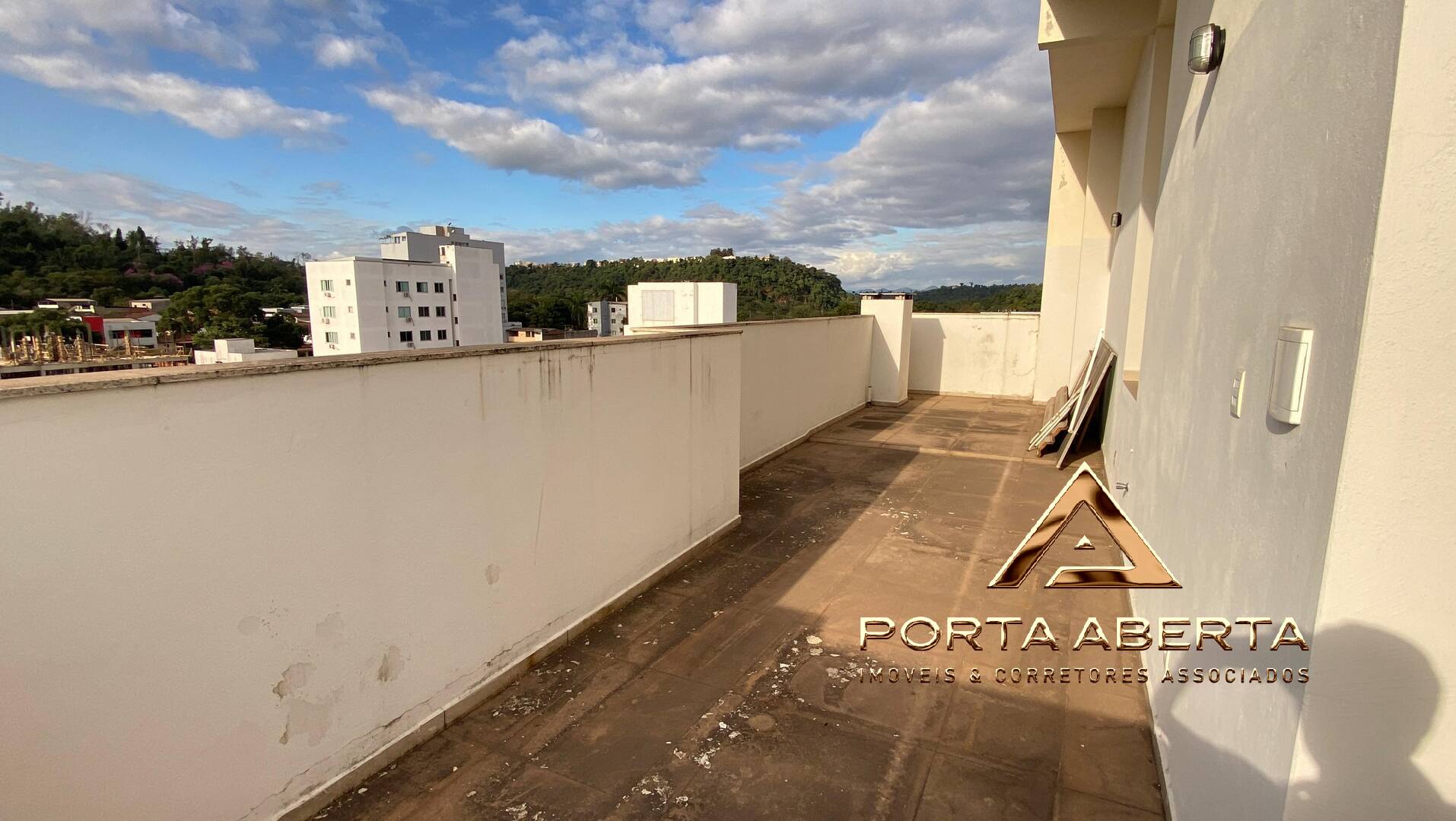 Cobertura à venda com 3 quartos, 220m² - Foto 22