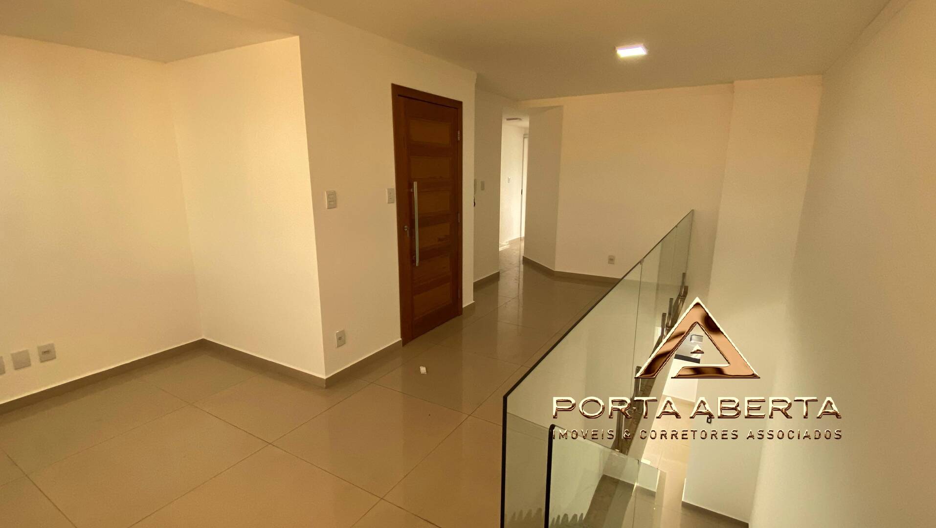 Cobertura à venda com 3 quartos, 220m² - Foto 9