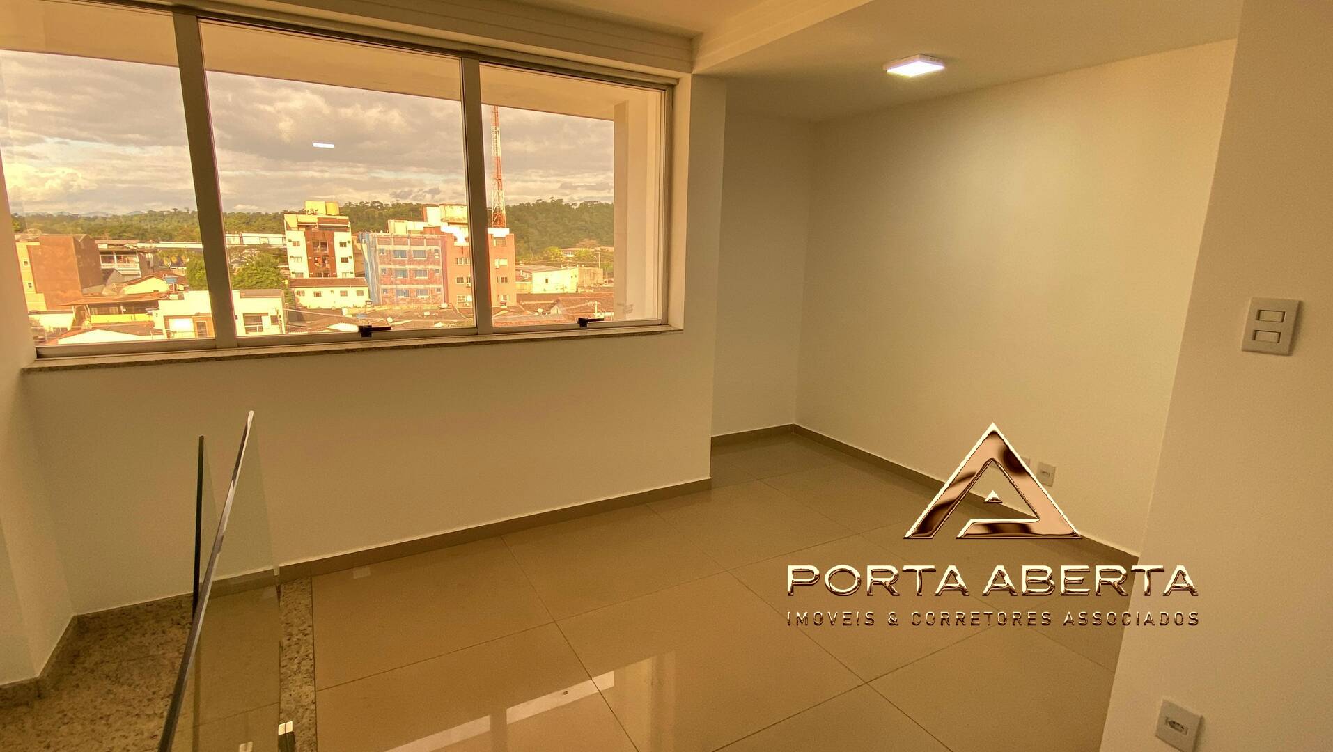 Cobertura à venda com 3 quartos, 220m² - Foto 10