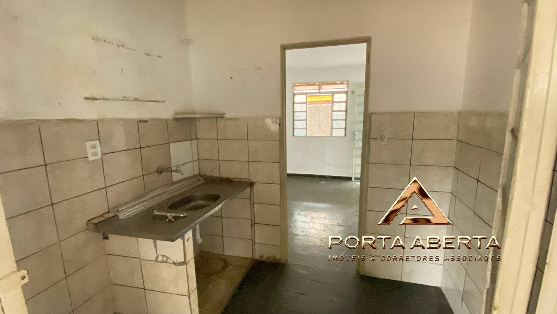 Casa à venda com 3 quartos, 342m² - Foto 11