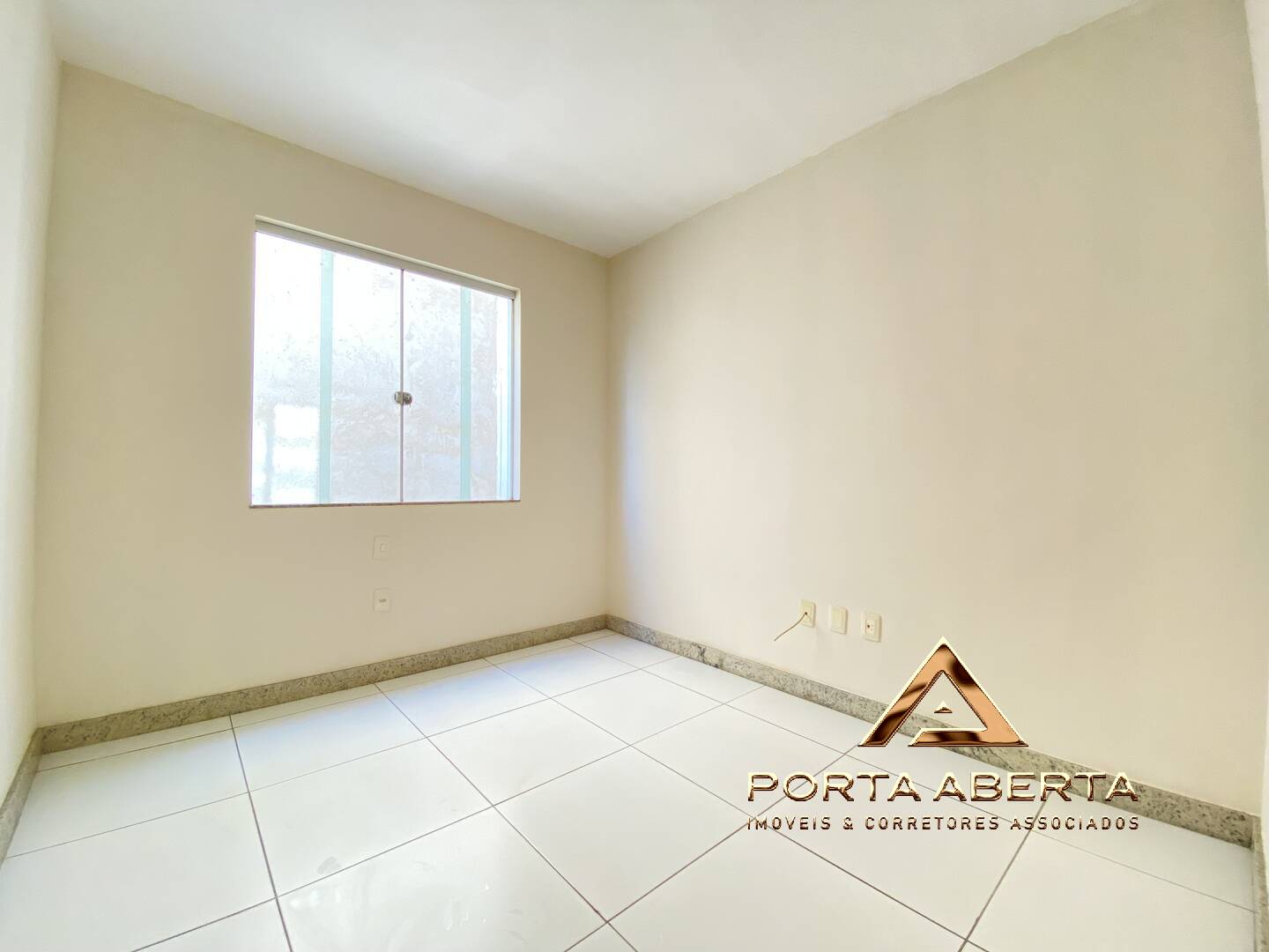 Apartamento à venda com 3 quartos, 80m² - Foto 13