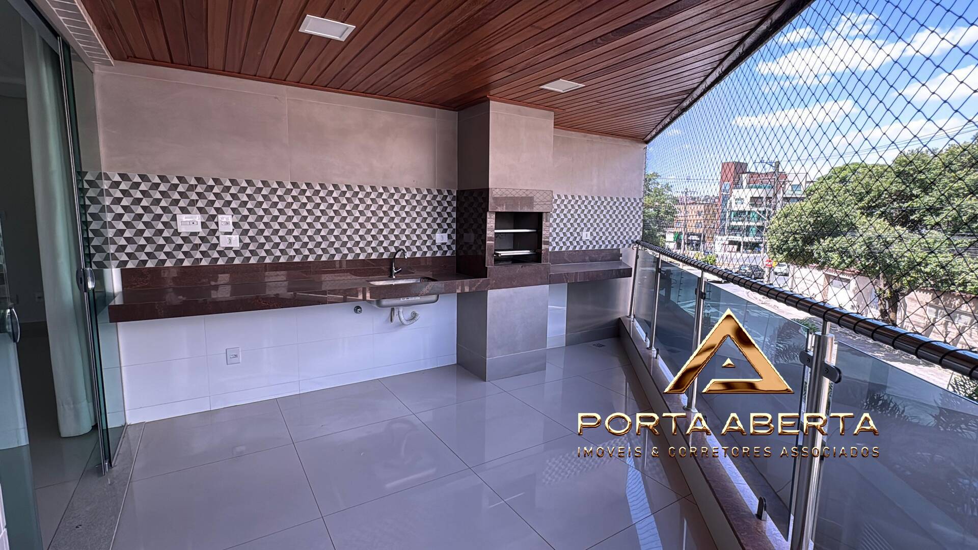 Apartamento, 3 quartos, 130 m² - Foto 1