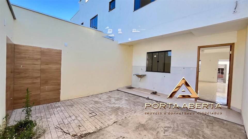 Casa, 2 quartos, 100 m² - Foto 2