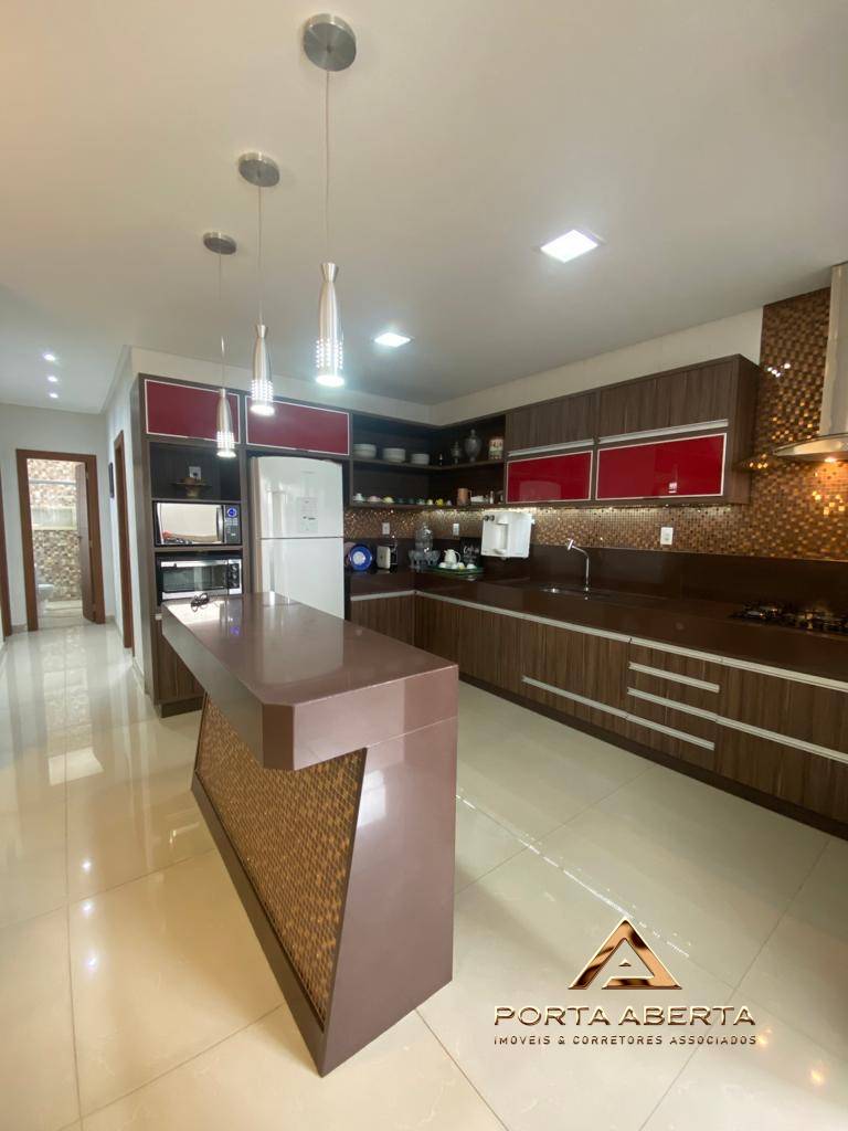 Apartamento, 3 quartos, 190 m² - Foto 2