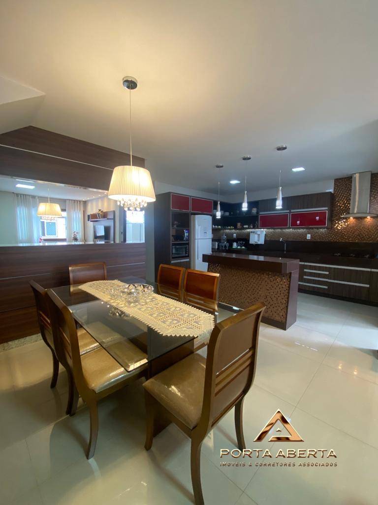 Apartamento, 3 quartos, 190 m² - Foto 5