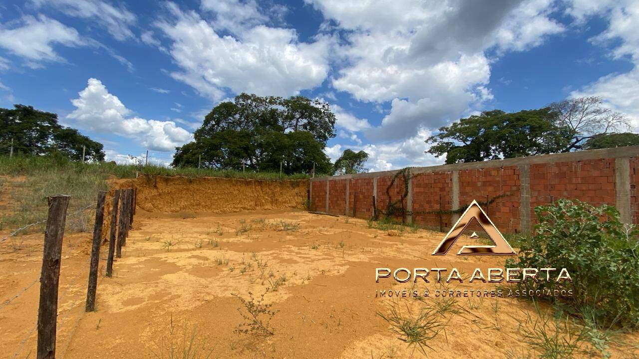 Terreno, 240 m² - Foto 1