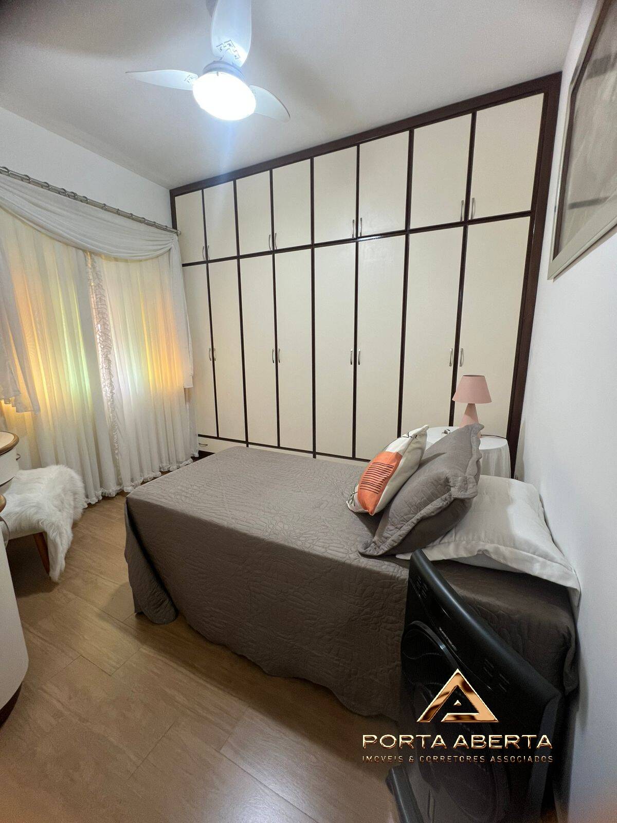 Casa, 3 quartos, 212 m² - Foto 11