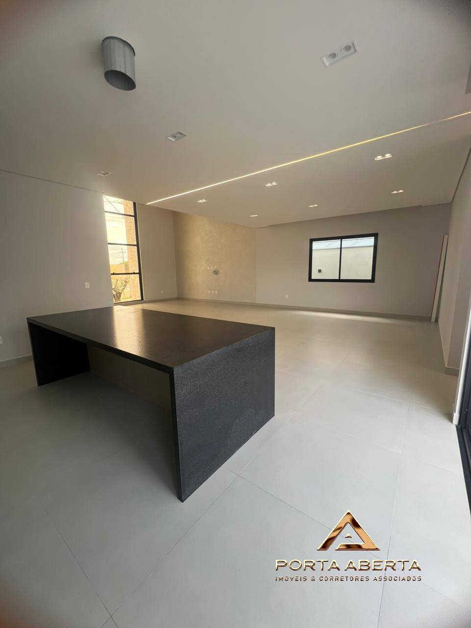 Casa, 3 quartos, 243 m² - Foto 5