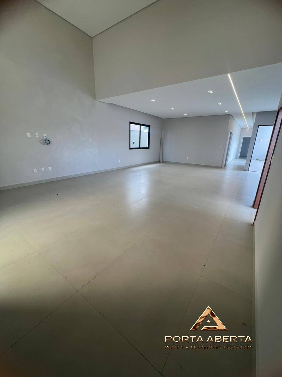 Casa, 3 quartos, 243 m² - Foto 8