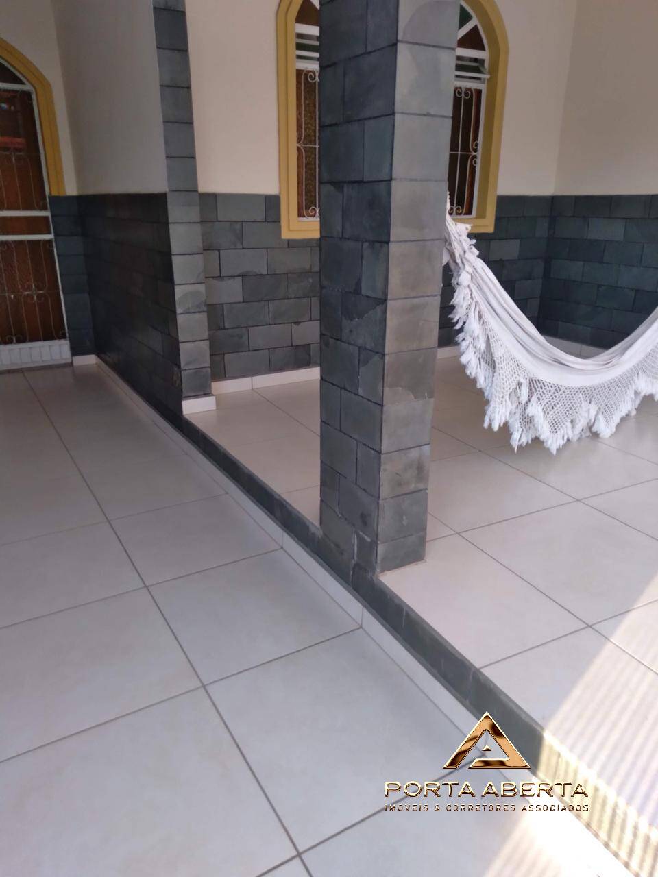 Casa, 3 quartos, 212 m² - Foto 2