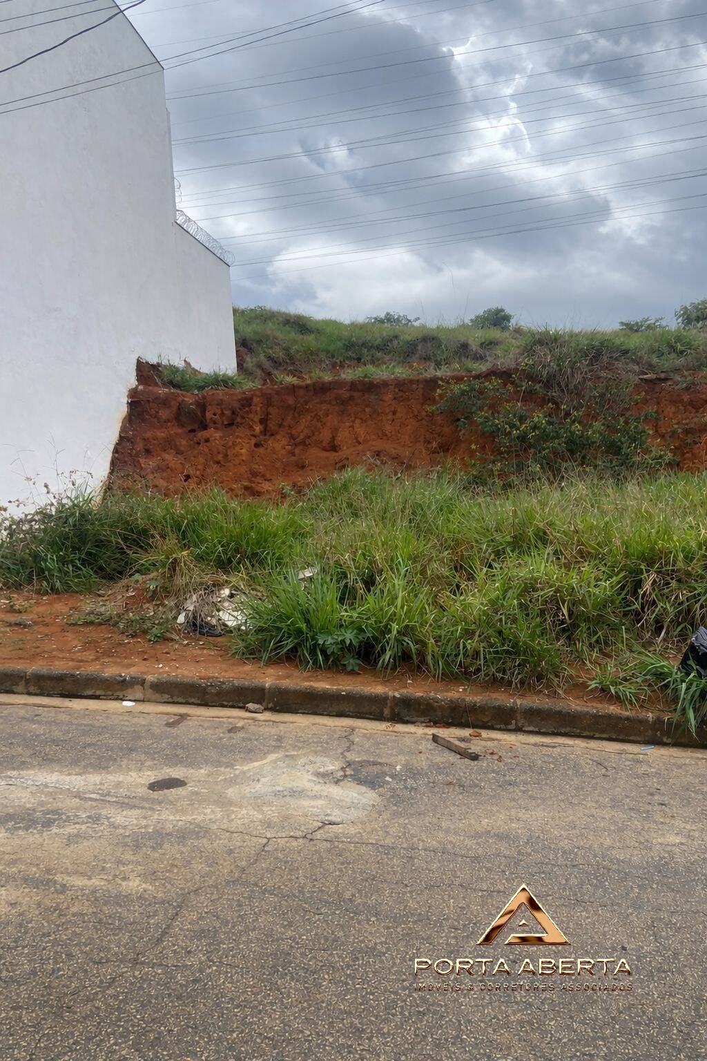 Terreno, 242 m² - Foto 1