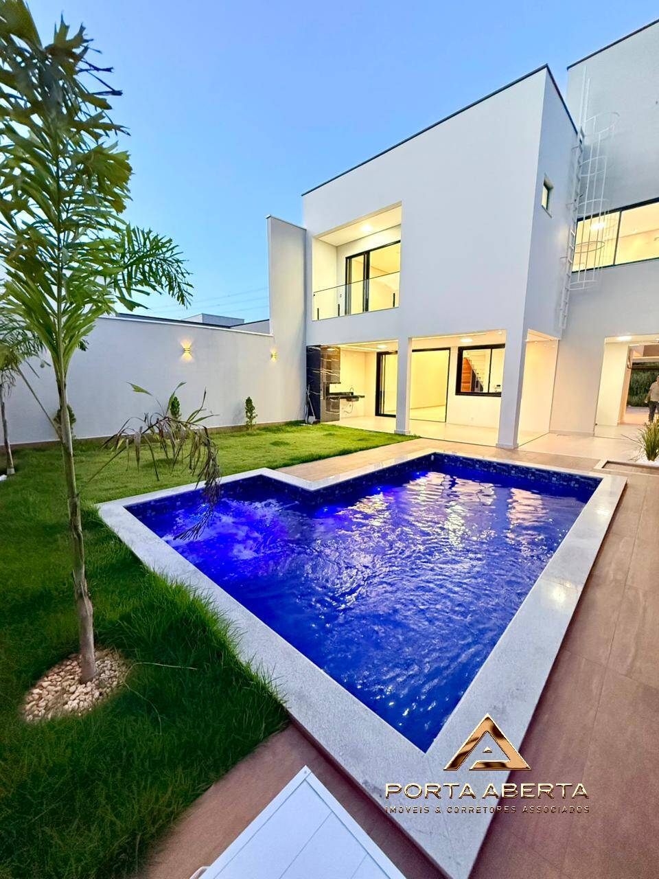Casa, 3 quartos, 225 m² - Foto 3