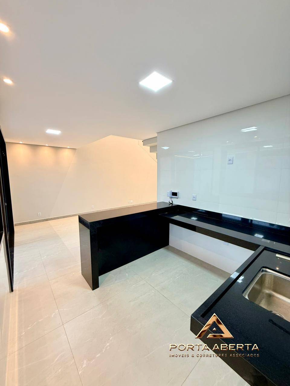 Casa, 3 quartos, 225 m² - Foto 8