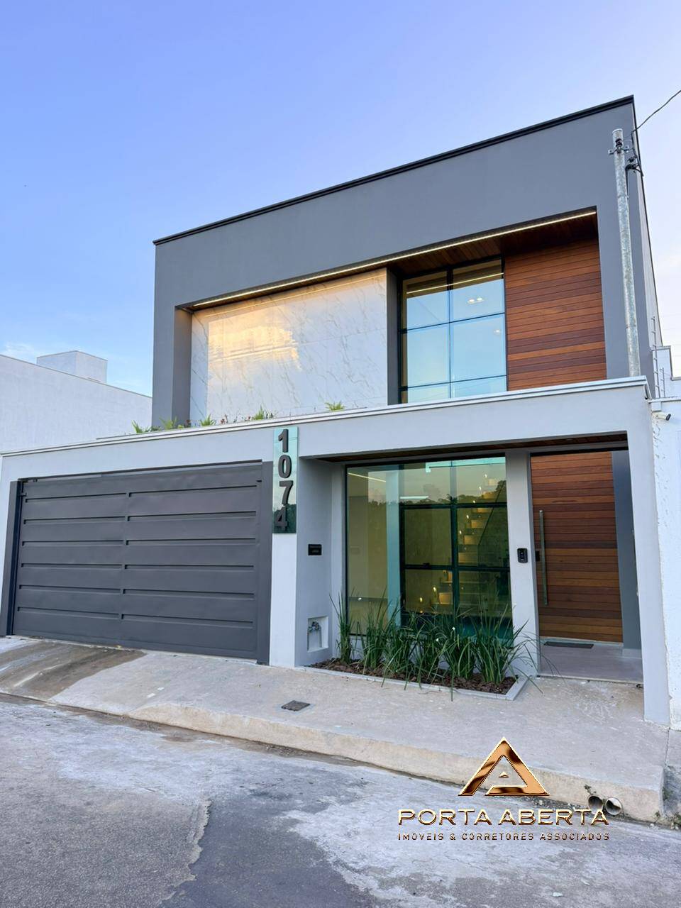Casa, 3 quartos, 225 m² - Foto 2
