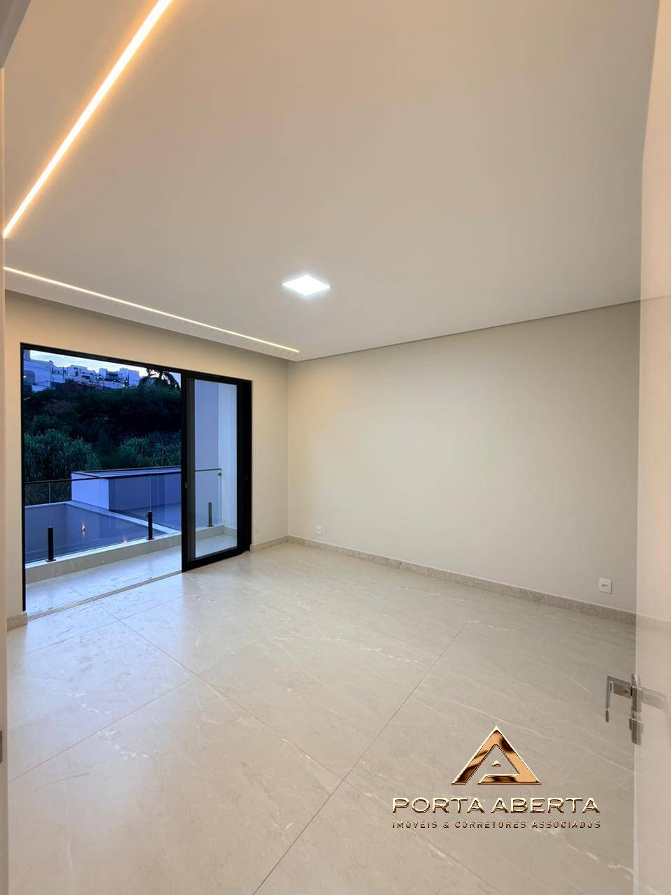 Casa, 3 quartos, 225 m² - Foto 16