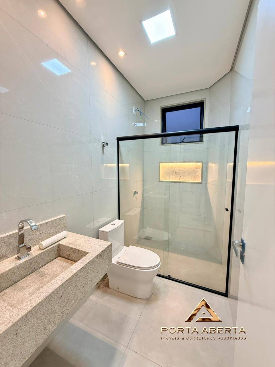 Casa, 3 quartos, 225 m² - Foto 19