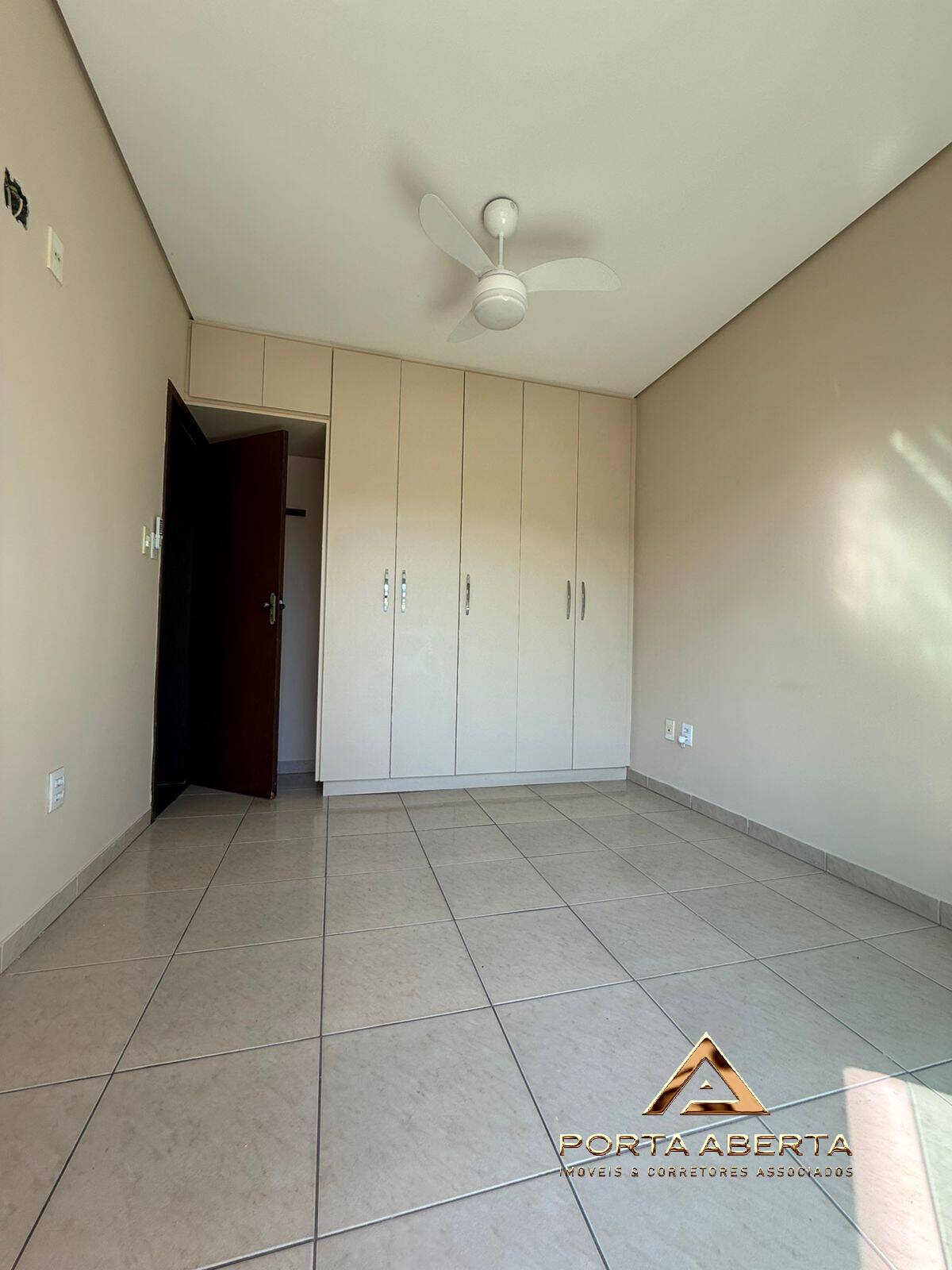 Apartamento, 2 quartos, 75 m² - Foto 7