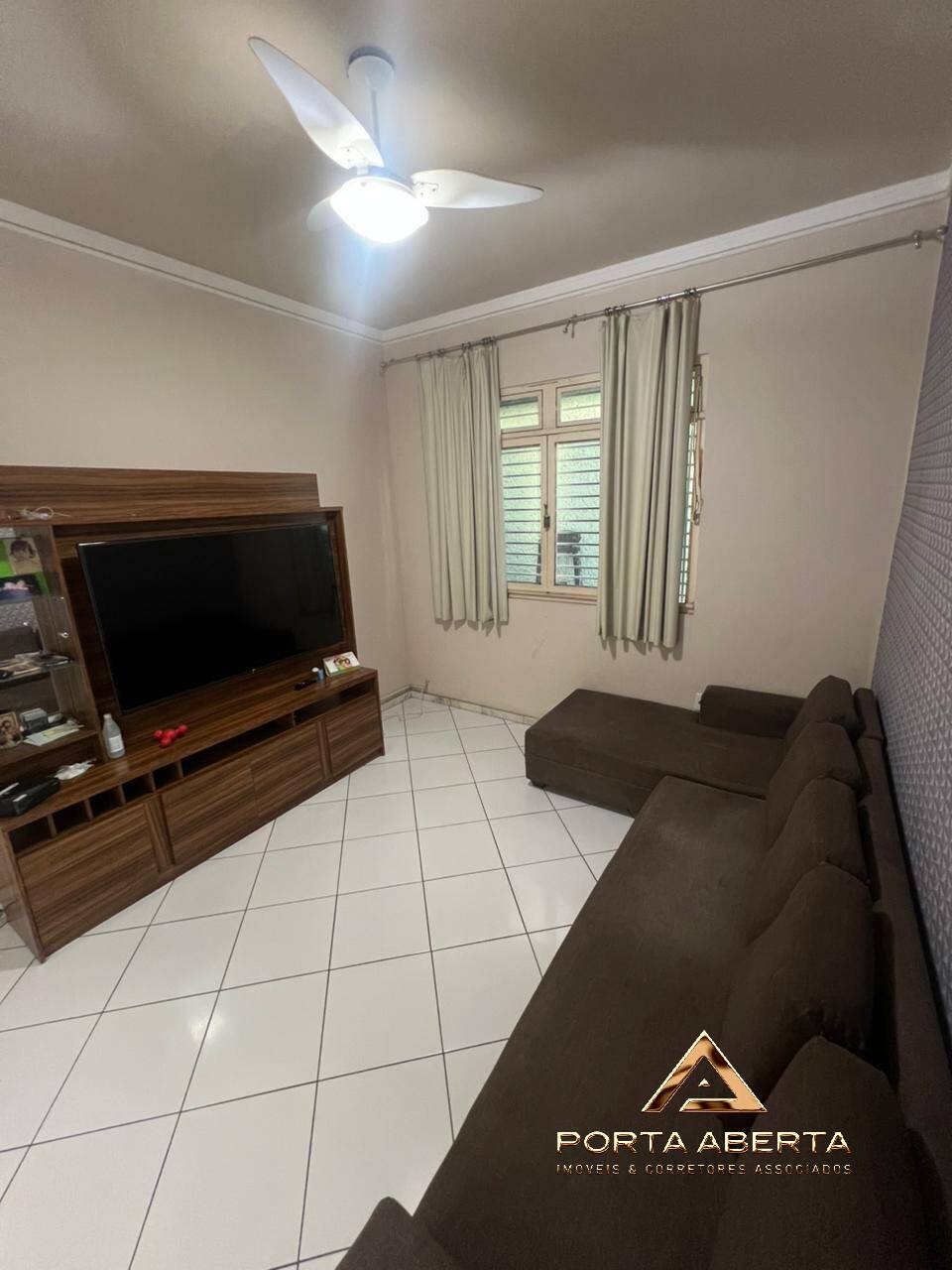 Casa, 3 quartos, 352 m² - Foto 4