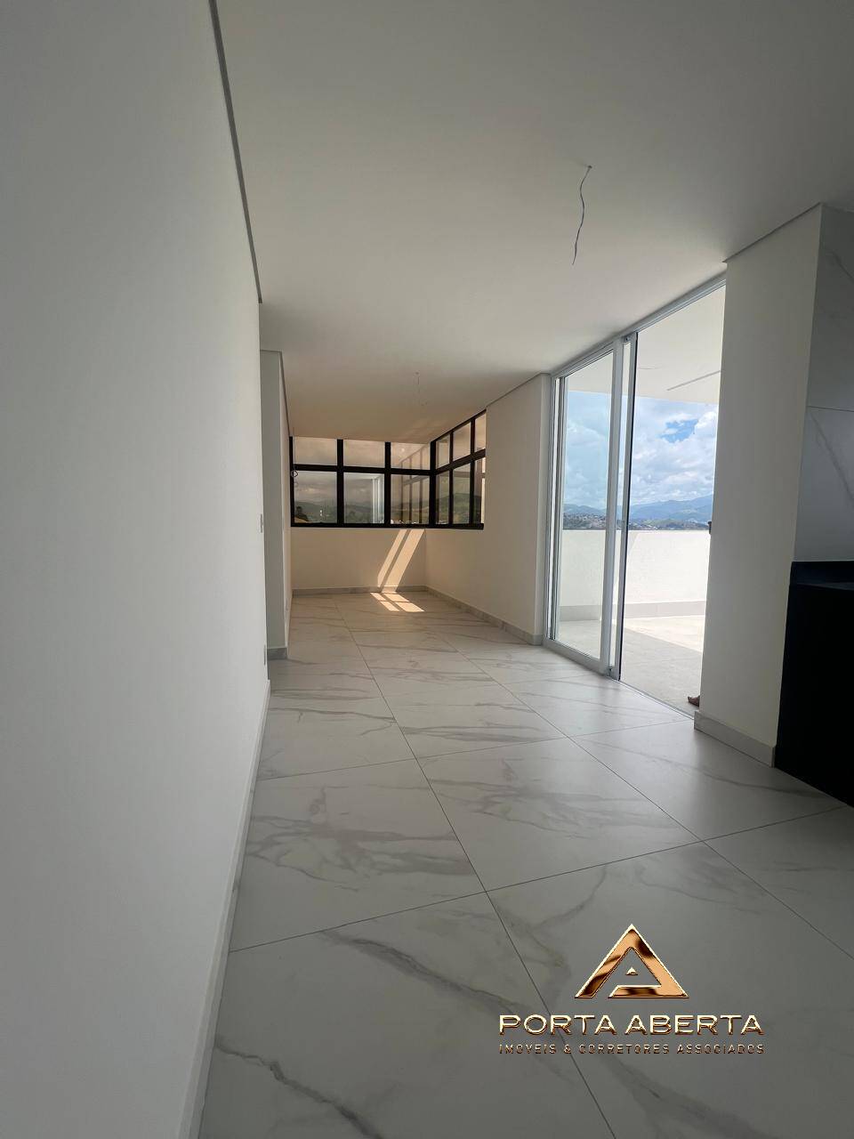 Cobertura, 3 quartos, 135 m² - Foto 1