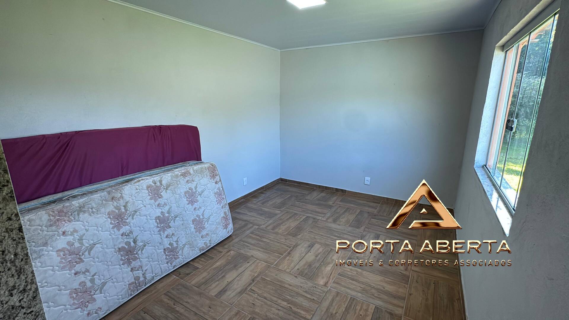 Sítio, 5 quartos, 1100 m² - Foto 8