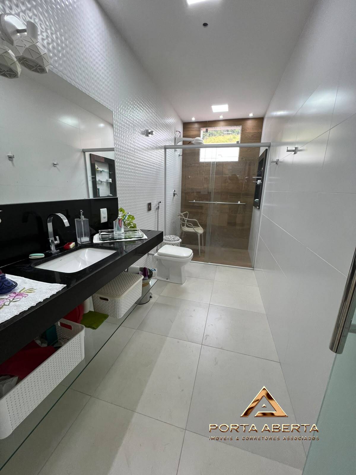 Casa, 3 quartos, 180 m² - Foto 2